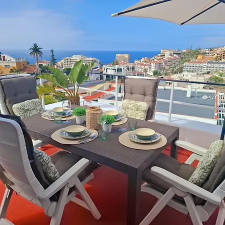 Amazing Penthouse With Sea Views *