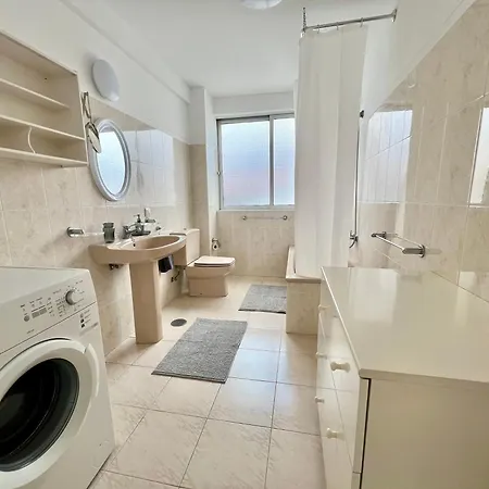 Amazing Penthouse With Sea Views