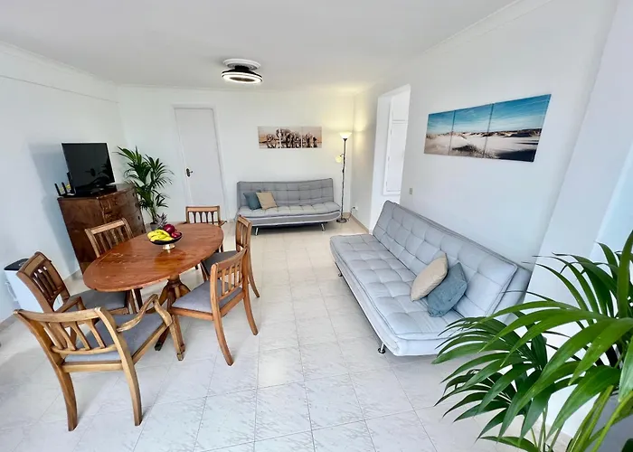 Amazing Penthouse With Sea Views